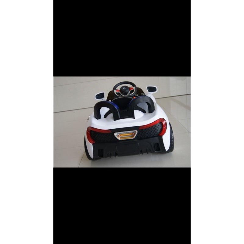 McLaren MP4 style ride on car with parental control