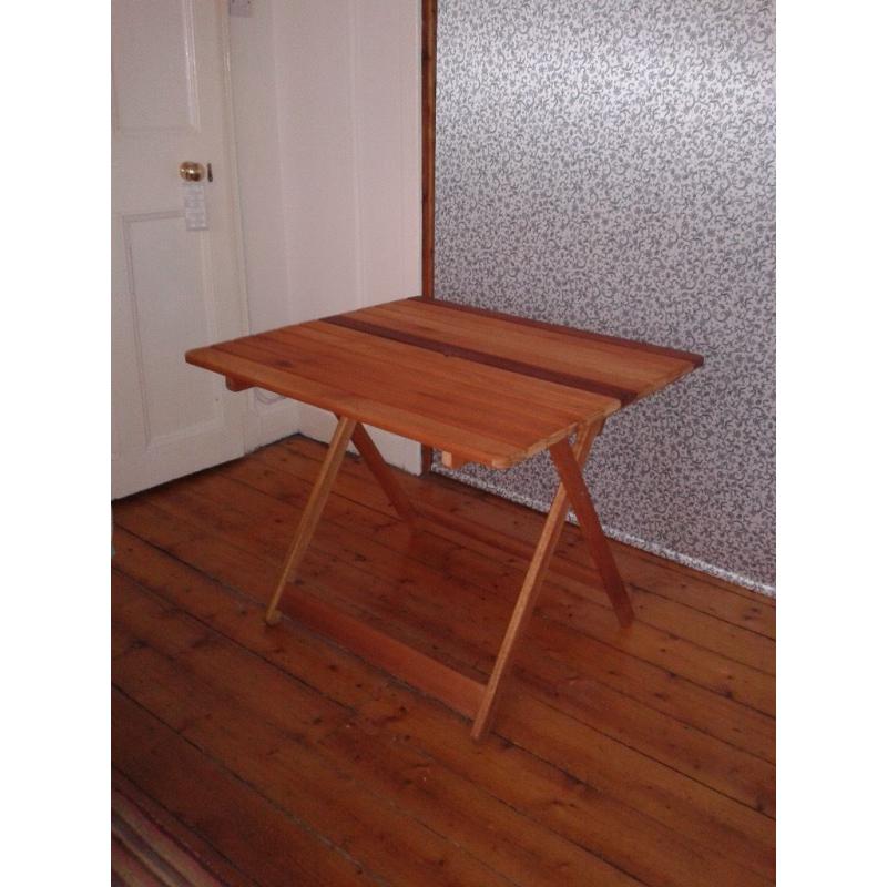 Solid wood folding garden table
