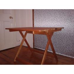 Solid wood folding garden table