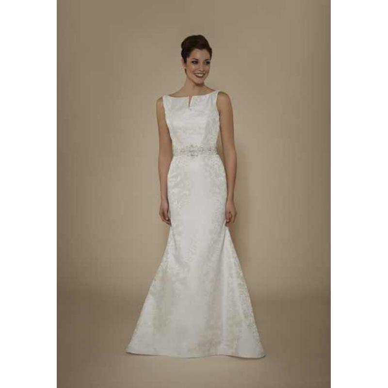 Beautiful wedding dress - size 10