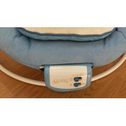 Baby bouncer seat (plays music and vibrates)
