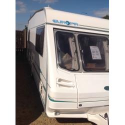 Sterling Europa 500L 1999 5 berth with 2 full awing wheel clamp