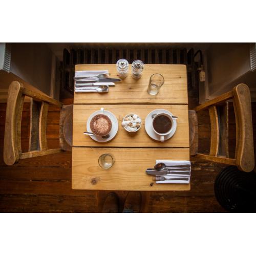 ***Breakfast Supervisor - No4 Clifton Village in Clifton, Bristol ***