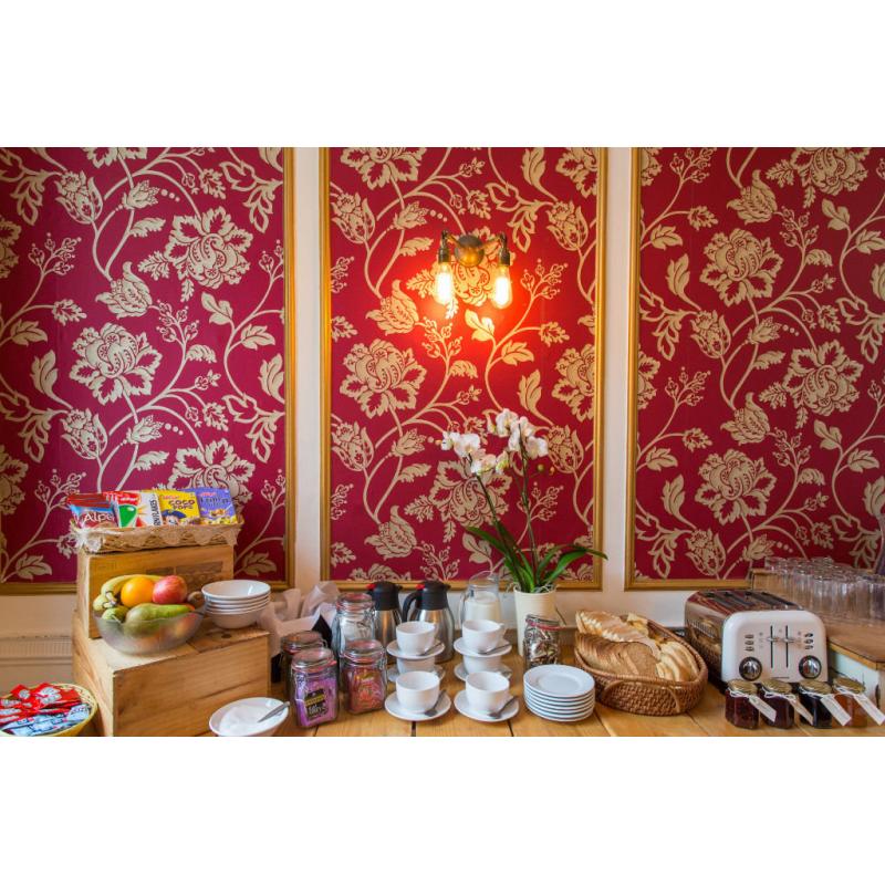 ***Breakfast Supervisor - No4 Clifton Village in Clifton, Bristol ***