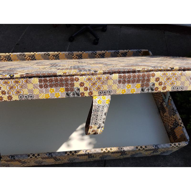 Single divan base ottoman style