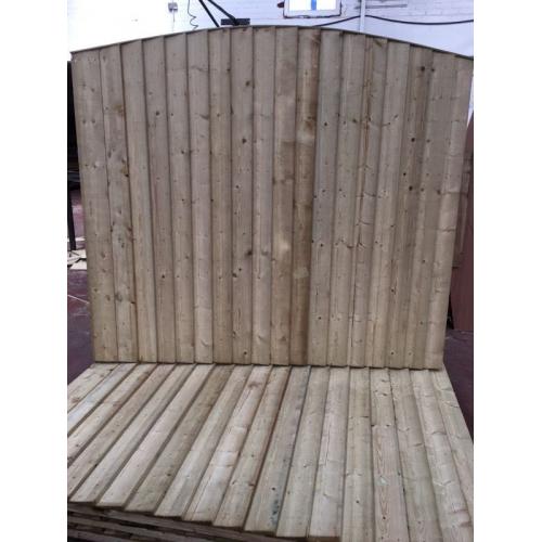 Bow top feather edge fence panels