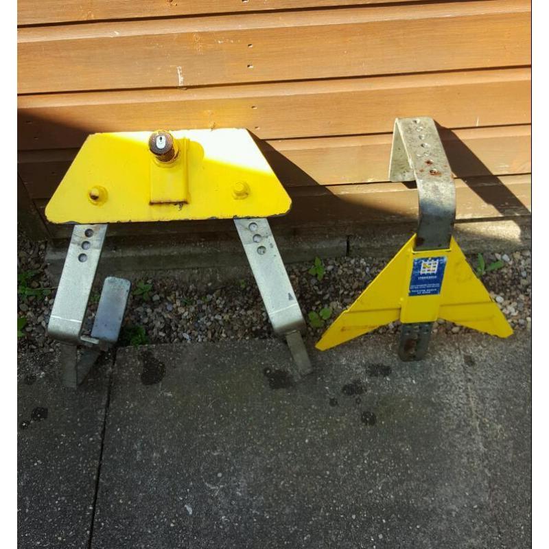 Caravan wheel lock
