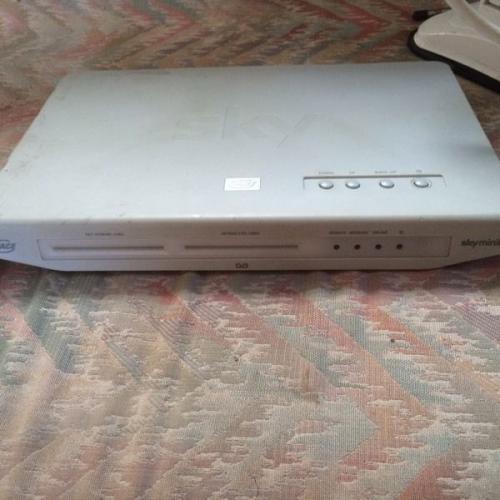 Pace sky mini box and dish 12v for caravan camper boat ect