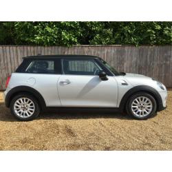 Mini Mini 1.5 ( 136bhp ) ( s/s ) 2015.5MY Cooper SILVER \ WHITE 3DOOR