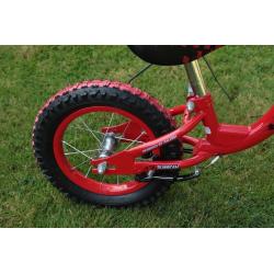 BALANCE BIKE Absolutely great for a child to learn to ride. Forget stabilizers!
