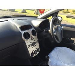 VAUXHALL CORSA 2010 FULL SERVICE HISTORY ON 38300 MILES