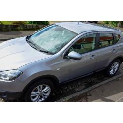 Nissan Qashqai - 2010 2.0l Automatic, Grey.