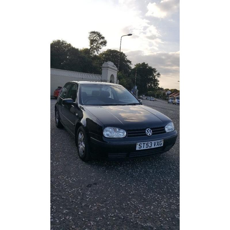 VW Golf 2004