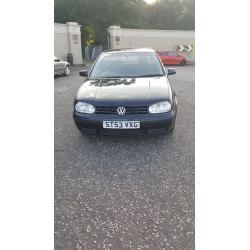 VW Golf 2004
