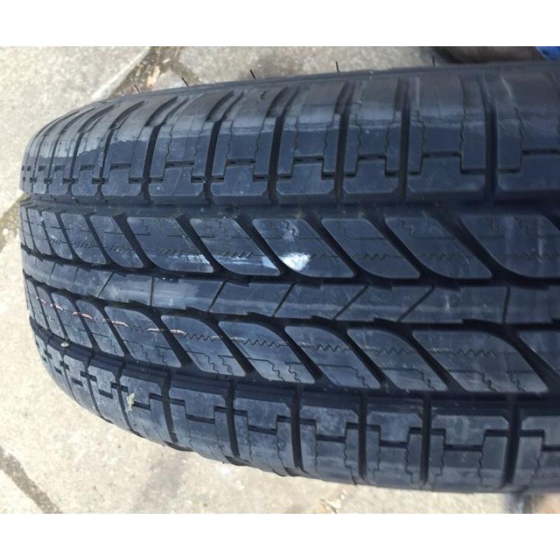 Discovery, Michelin 215/65/16 used tyre