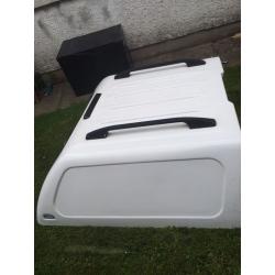 Double cab pickup canopy