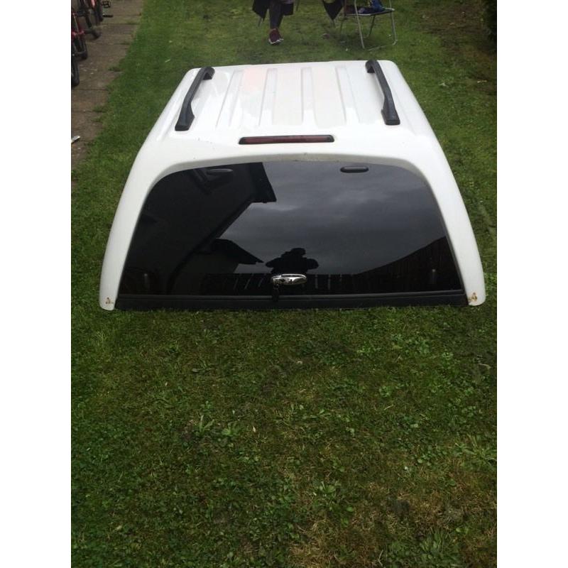 Double cab pickup canopy
