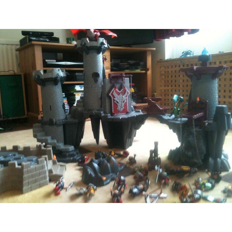 PLAYMOBILE KNIGHTS CASTLE