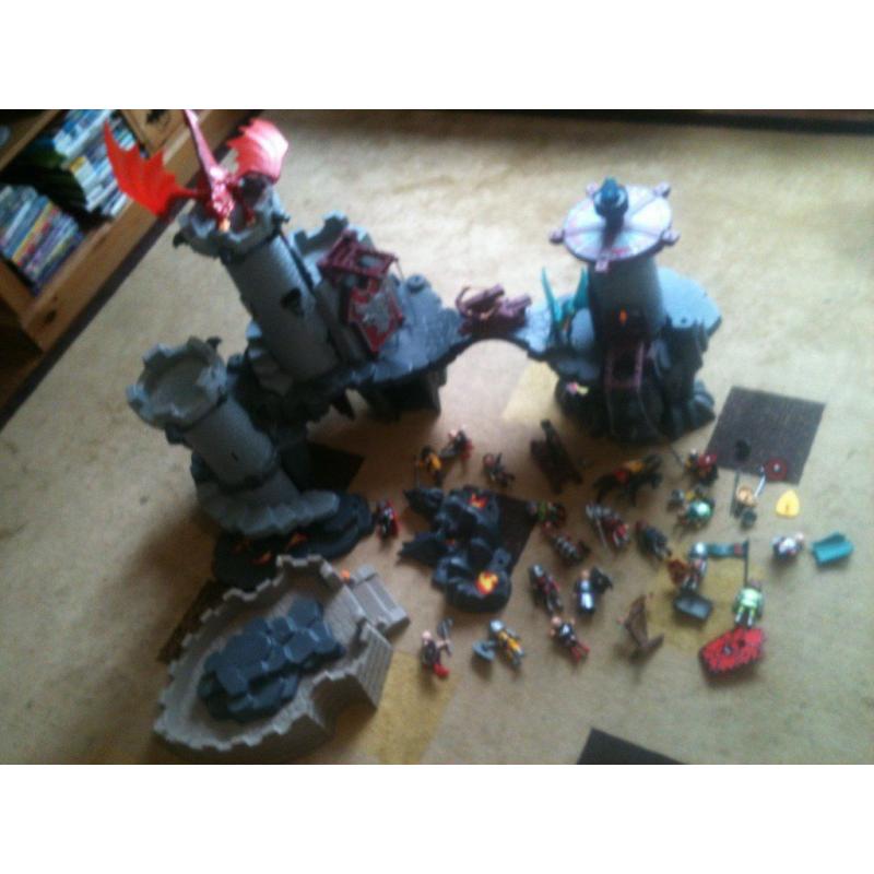 PLAYMOBILE KNIGHTS CASTLE