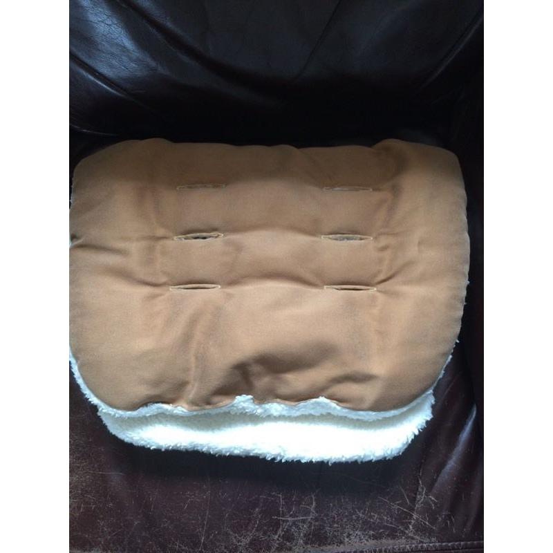 Baby car seat insert