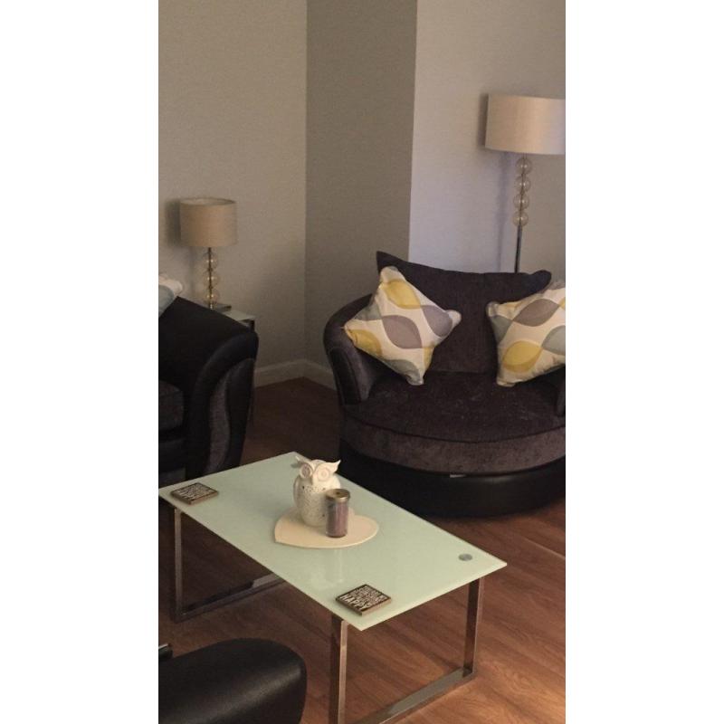 Matching standing and table lamps for sale