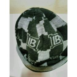 Laura Biagiottii designer Beannie ./Black/grey.LB logo all over hat.