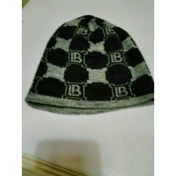 Laura Biagiottii designer Beannie ./Black/grey.LB logo all over hat.