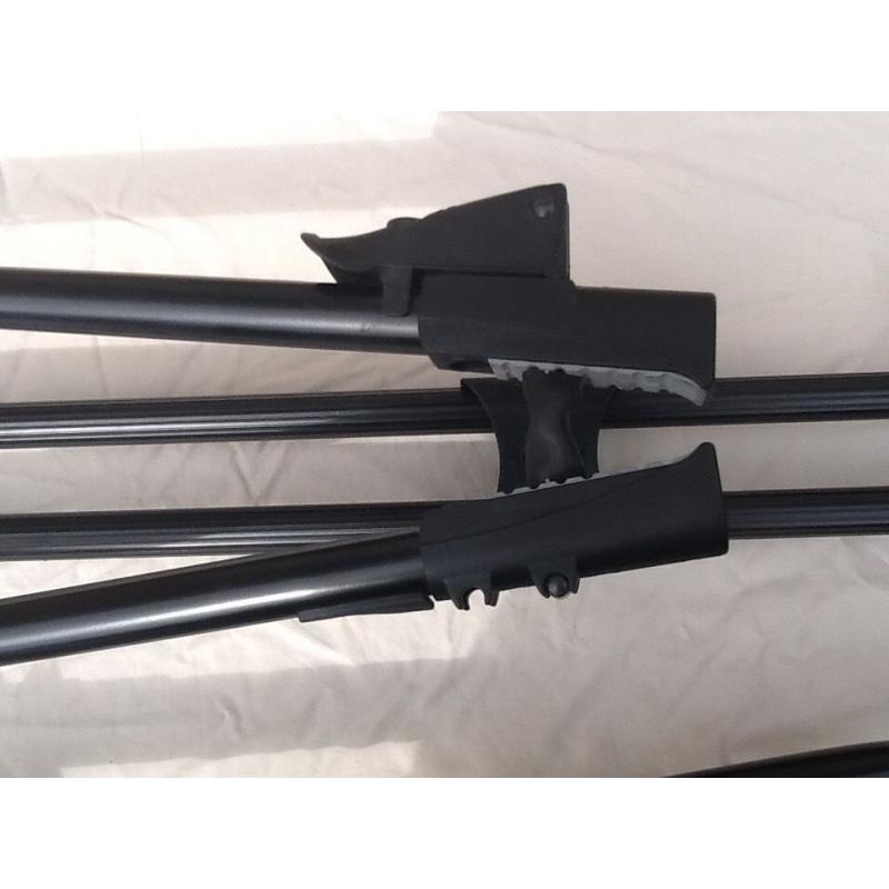 Thule cycle rack, excellent condition.