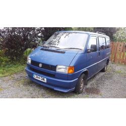 VW T4 Transporter minibus