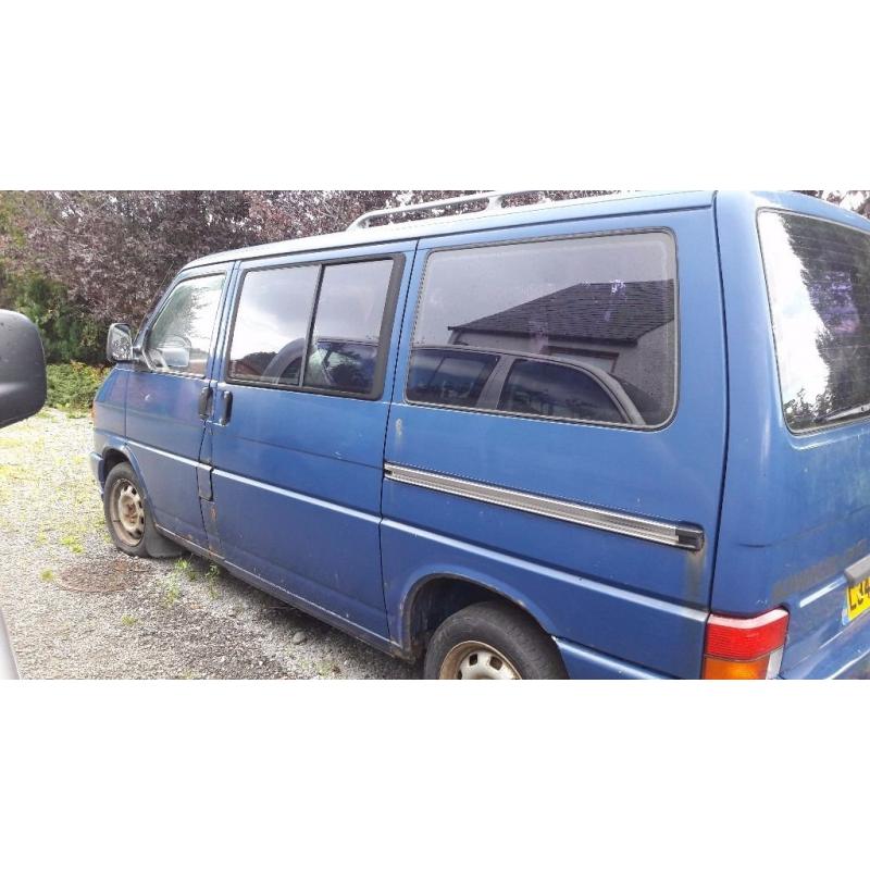 VW T4 Transporter minibus