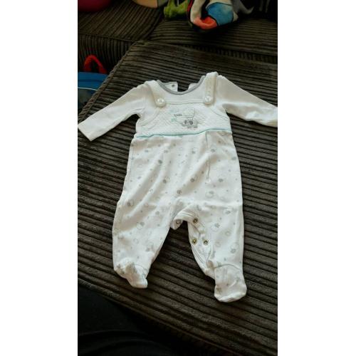 Tiny baby clothes