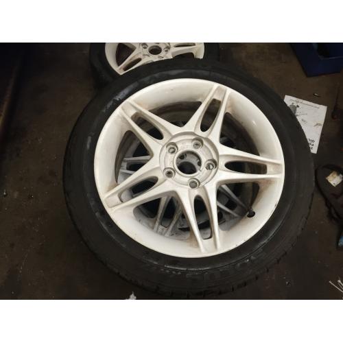 Honda accord Type R white alloys with tyres 17" 5x114 ep3 civic type r