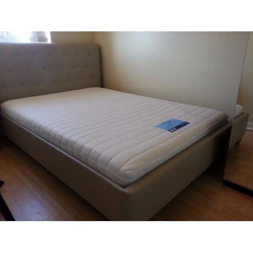 Dreams Double Bed and Mattress in mint condition