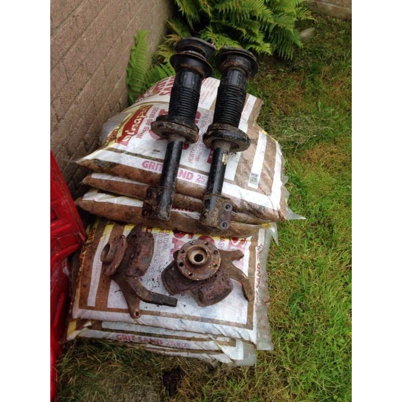 Corsa b front Hubs and shocks