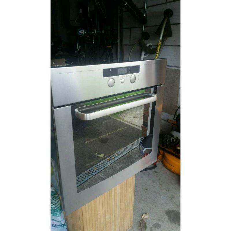 Built in oven