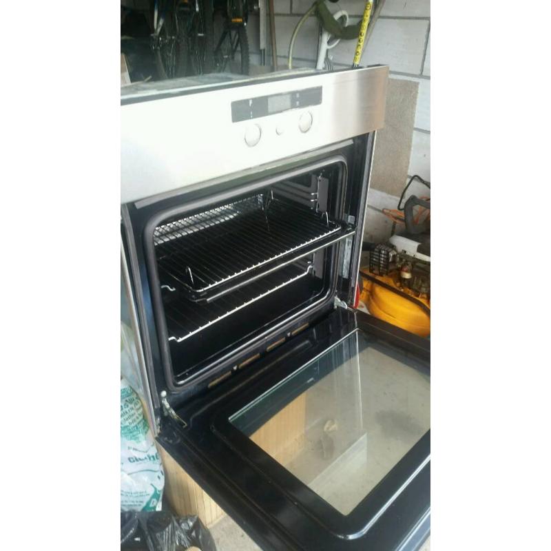 Built in oven