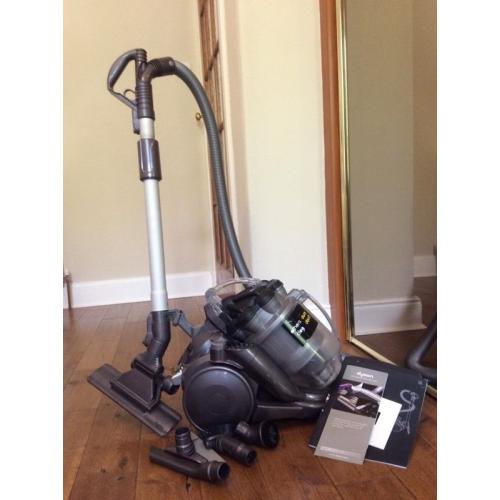 Vacuum cleaner