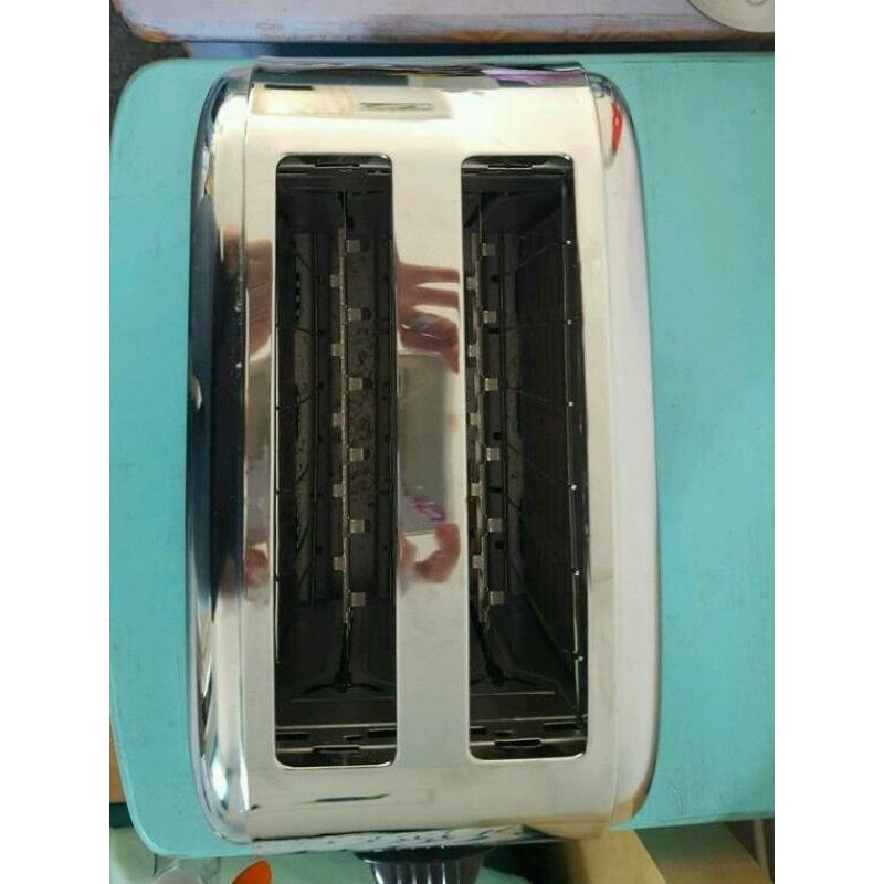 Russell Hobbs chrome toaster 2 slice