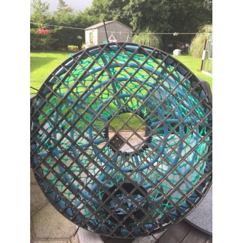 Ink Well lobster pot
