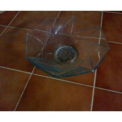 Glass fruit bowl