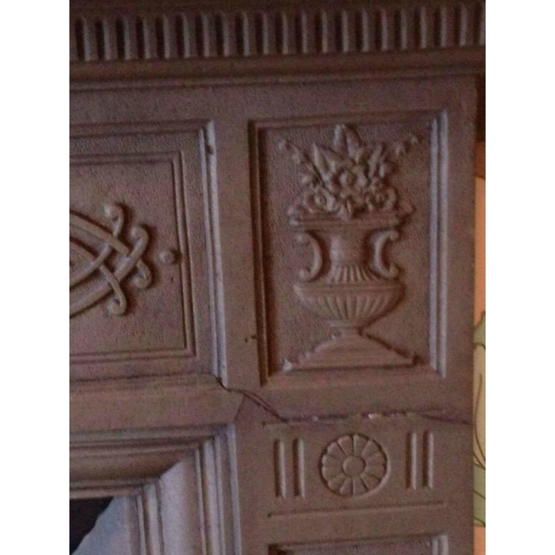 Cast iron fire place 100+ yr old