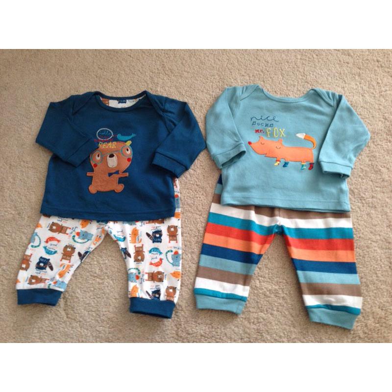 MOTHERCARE 2 pair of mix & match Pyjamas in great condition age 3-6 months