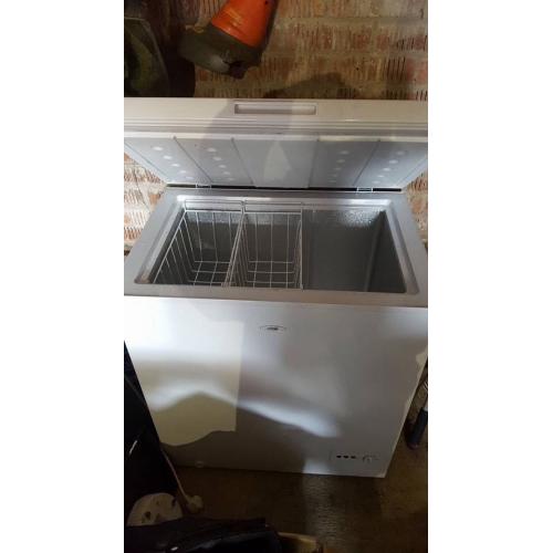 Chest freezer