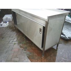 COMMERCIAL STAINLESS STEEL PREP TABLE/CUPBOARD