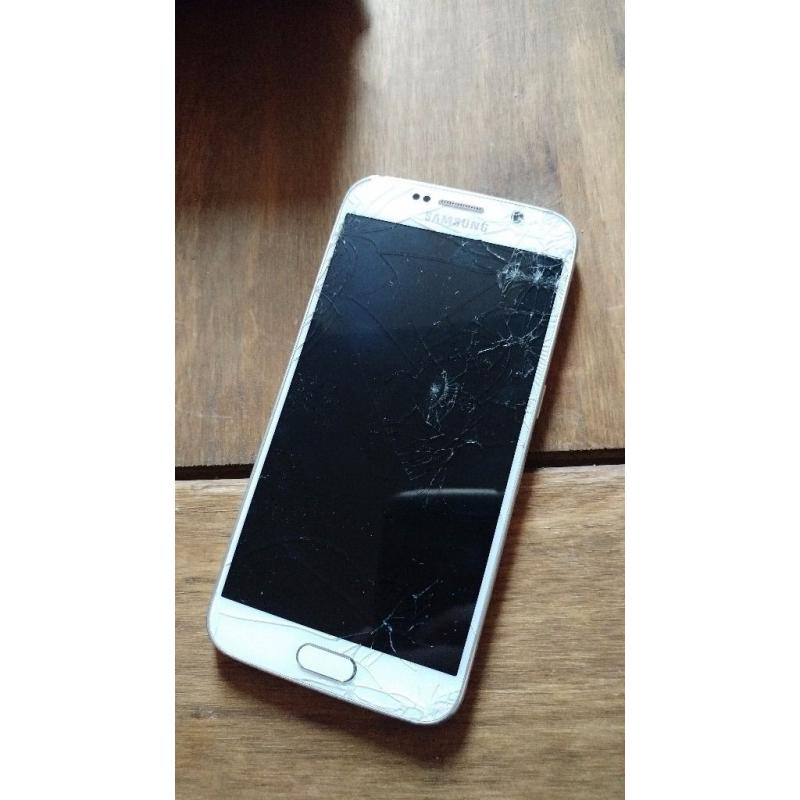 Samsung Galaxy S6 - only 3 months old. Cracked front + rear glass. LCD fine - fully working.