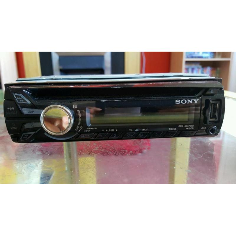 2x car stereos and speakers