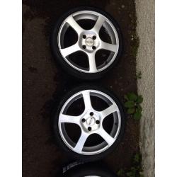 Ford 17" DOTZ alloys with new 205 40 17 tyres . 4x108. Rs turbo?