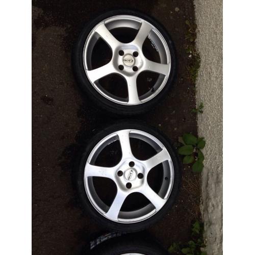 Ford 17" DOTZ alloys with new 205 40 17 tyres . 4x108. Rs turbo?
