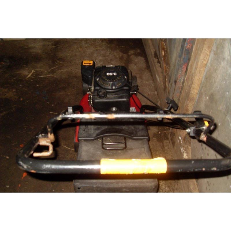 petrol lawnmower (16 inch)