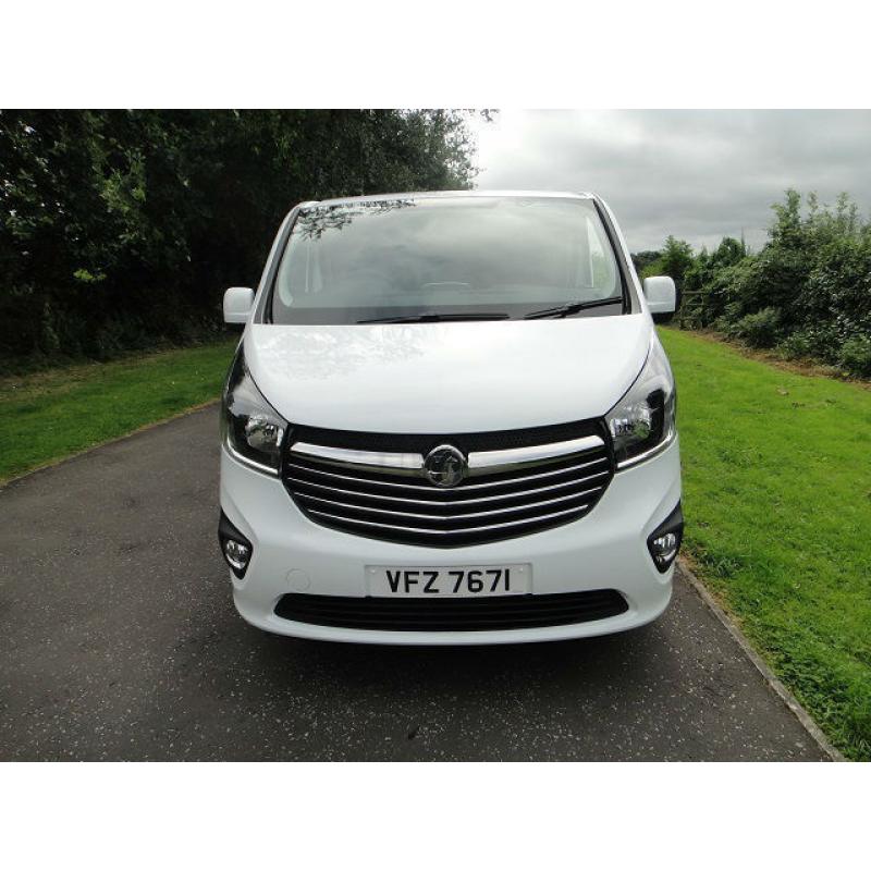Vauxhall Vivaro 1.6CDTi (120PS) BiTurbo Sportive 2900 ecoFLEX